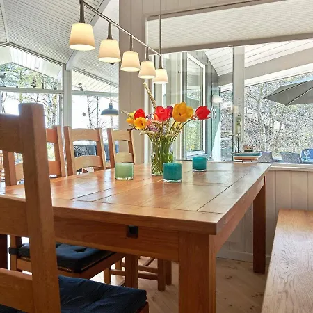 Σπίτι διακοπών 8 Person In *